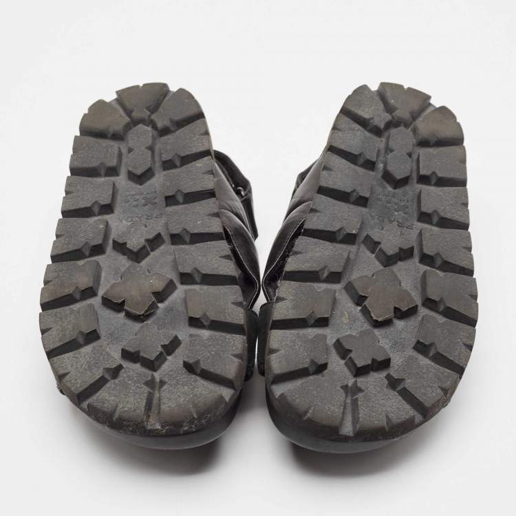 Pre Owned Prada Black Quilted Leather Slingback Flat Sandals Size 36.5