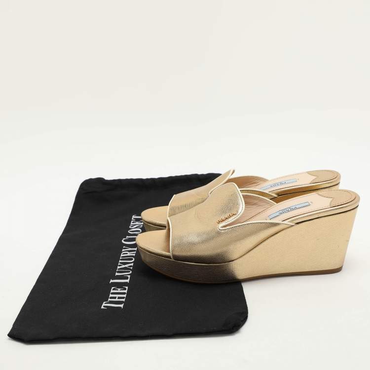 Pre Owned Prada Gold Saffiano Leather Platform Slide Sandals Size 38.5