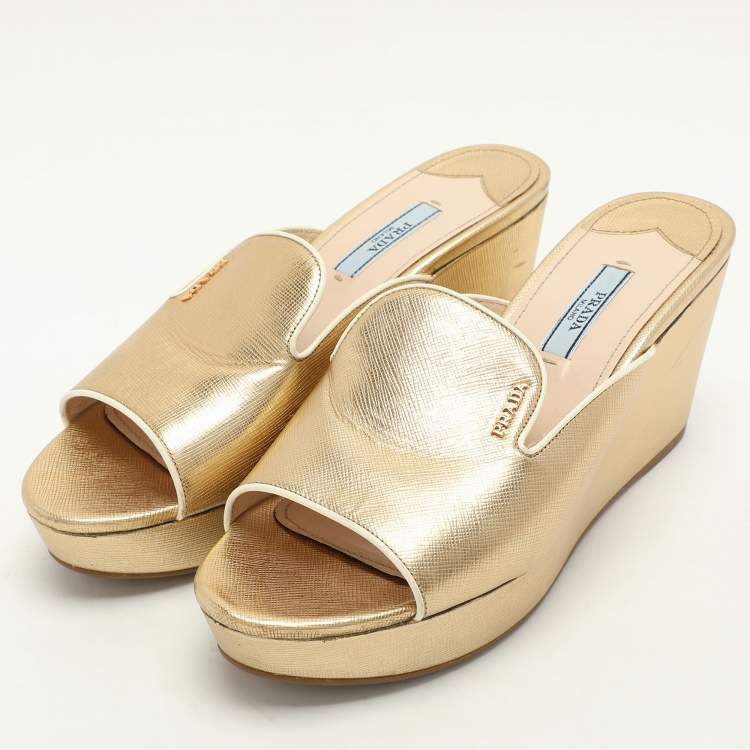 Pre Owned Prada Gold Saffiano Leather Platform Slide Sandals Size 38.5