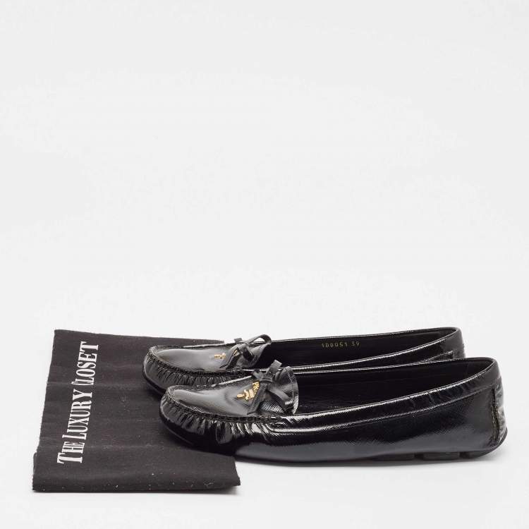 Pre Owned Prada Black Patent Leather Bow Smoking Slippers Size 39