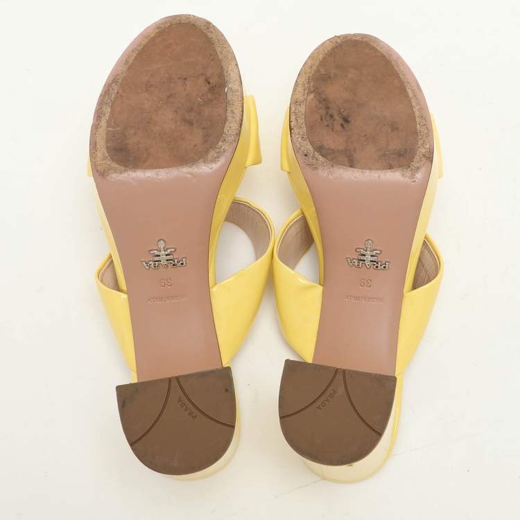 Pre Owned Prada Yellow Patent Leather Platform Slide Sandals Size 39