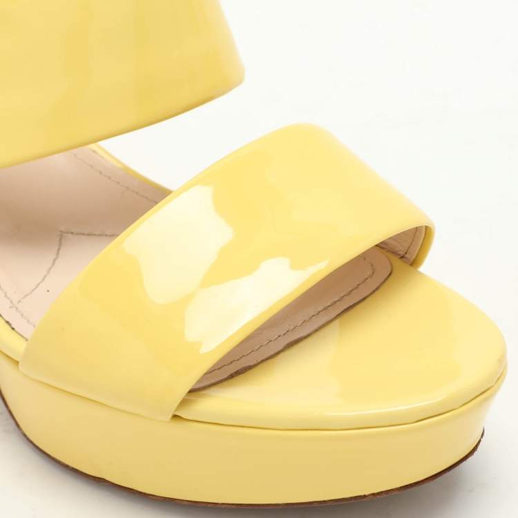 Pre Owned Prada Yellow Patent Leather Platform Slide Sandals Size 39