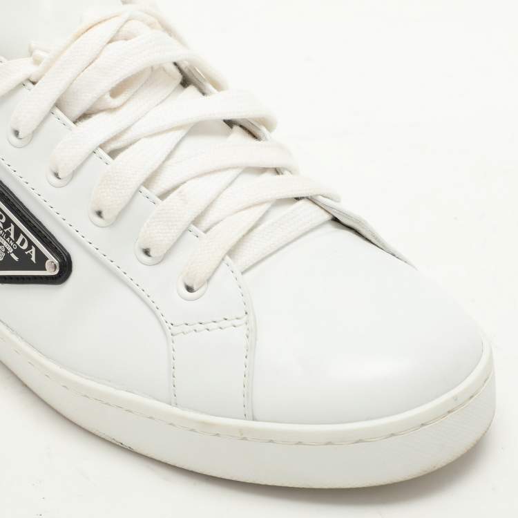 Pre Owned Prada White/Black Leather Logo Low Top Sneakers Size 39.5