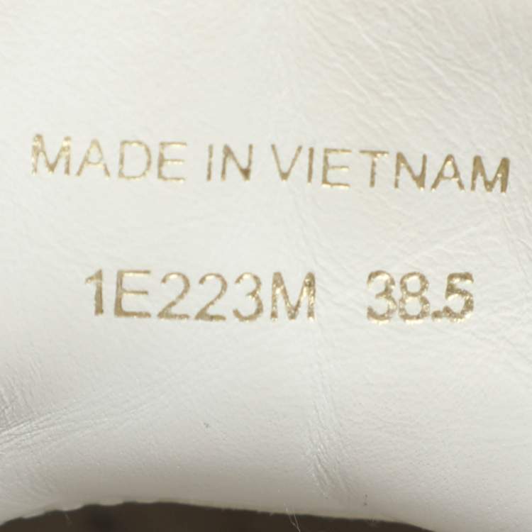 Pre Owned Prada White/Black Leather Low Top Sneakers Size 38.5