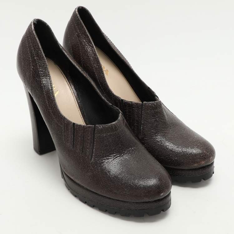 Pre Owned Prada Brown Leather Block Heel Pumps Size 38
