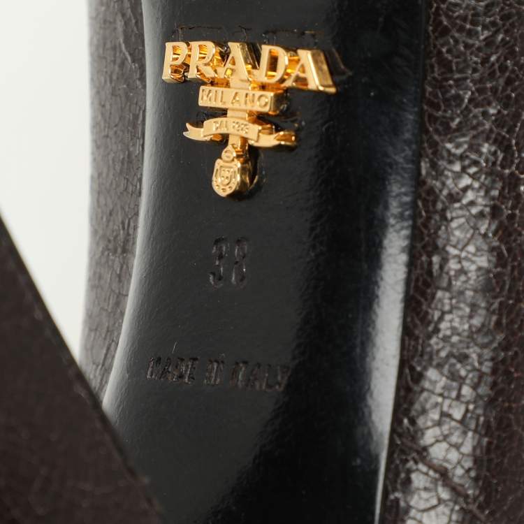 Pre Owned Prada Brown Leather Block Heel Pumps Size 38