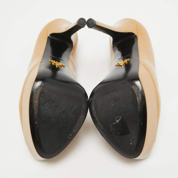 Pre Owned Prada Beige Patent Leather Peep Toe Platform Pumps Size 39