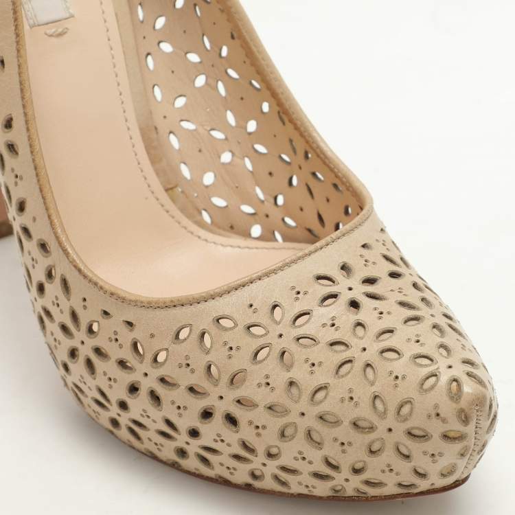 Pre Owned Prada Beige Lasercut Leather Platform Pumps Size 37.5