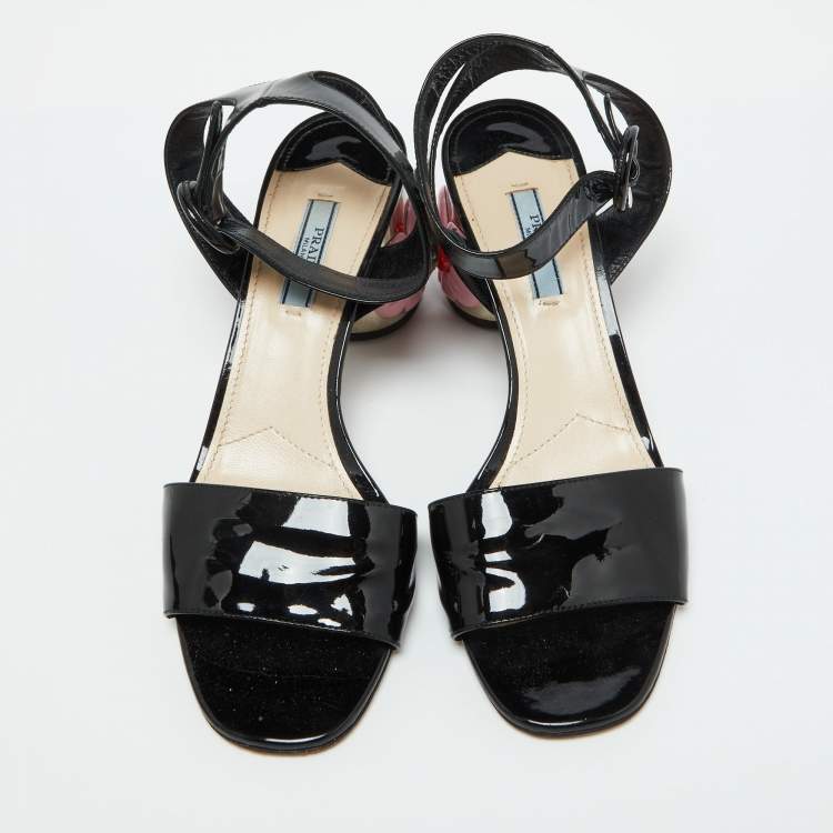 Pre Owned Prada Black Patent Leather Ankle Strap Floral Block Heel Sandals Size 39