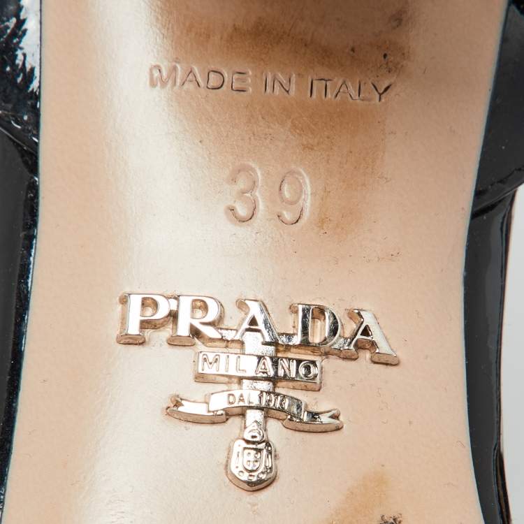 Pre Owned Prada Black Patent Leather Ankle Strap Floral Block Heel Sandals Size 39