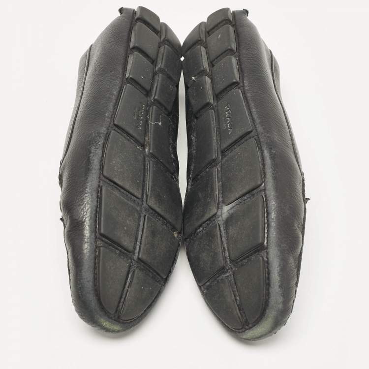 Pre Owned Prada Black Leather Bow Logo Embellished Slip On Loafers Size 39