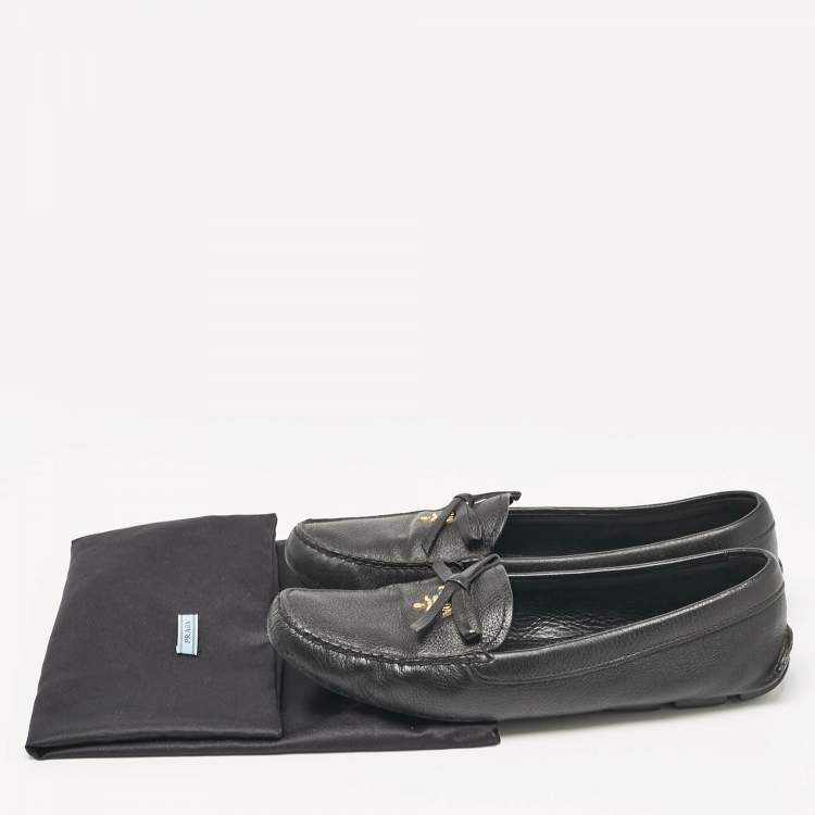 Pre Owned Prada Black Leather Bow Logo Embellished Slip On Loafers Size 39
