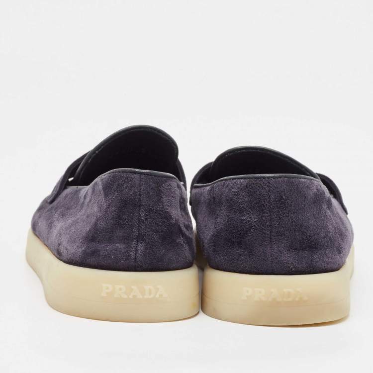 مملوكة مسبقًا Prada Navy Blue Suede Slip On Loafers Size 37.5