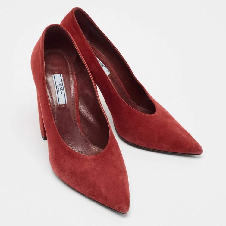 Pre Owned Prada Dark Red Suede Pointed Toe Block Heel Pumps Size 40