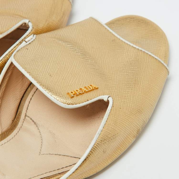 Pre Owned Prada Gold Saffiano Leather Block Heel Slide Sandals Size 39