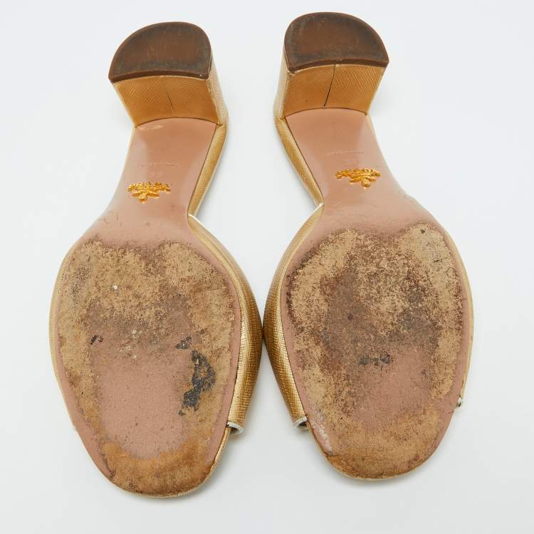 Pre Owned Prada Gold Saffiano Leather Block Heel Slide Sandals Size 39