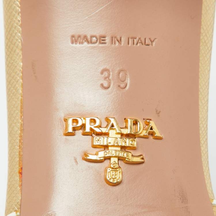 Pre Owned Prada Gold Saffiano Leather Block Heel Slide Sandals Size 39