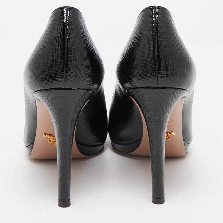 Pre Owned Prada Black Patent Leather Platform Pumps Size 36