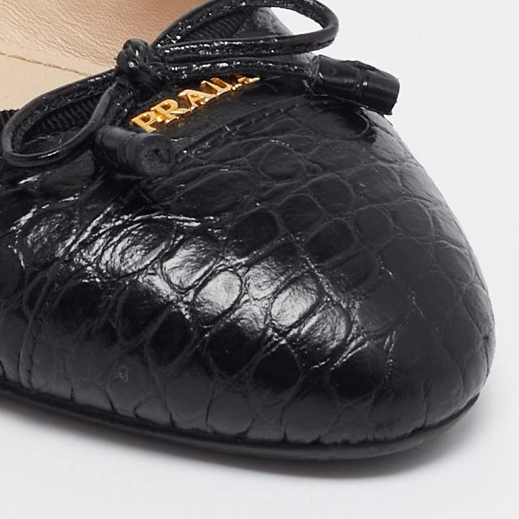 مملوكة مسبقًا Prada Black Croc Embossed Leather Bow Ballet Flats Size 36.5