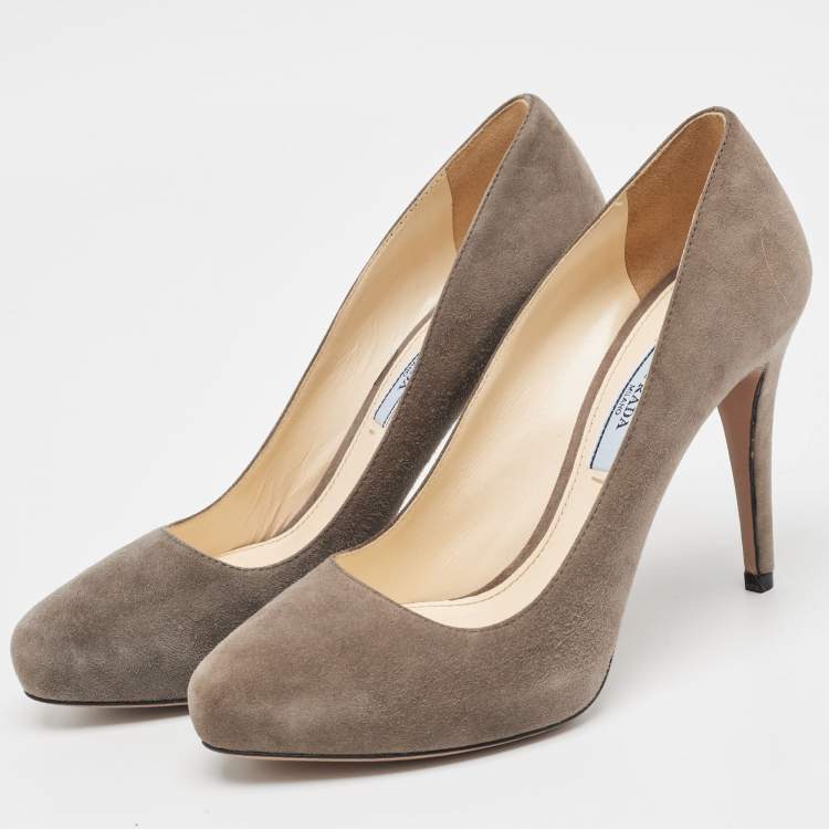Pre Owned Prada Grey Suede Platform Pumps Size 37.5