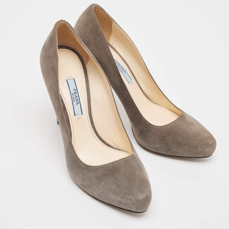 Pre Owned Prada Grey Suede Platform Pumps Size 37.5