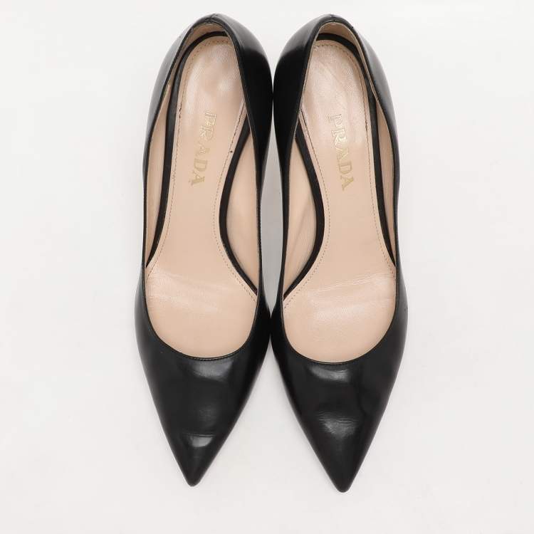 Pre Owned Prada Black Leather Pointed Toe Pumps Size 38.5