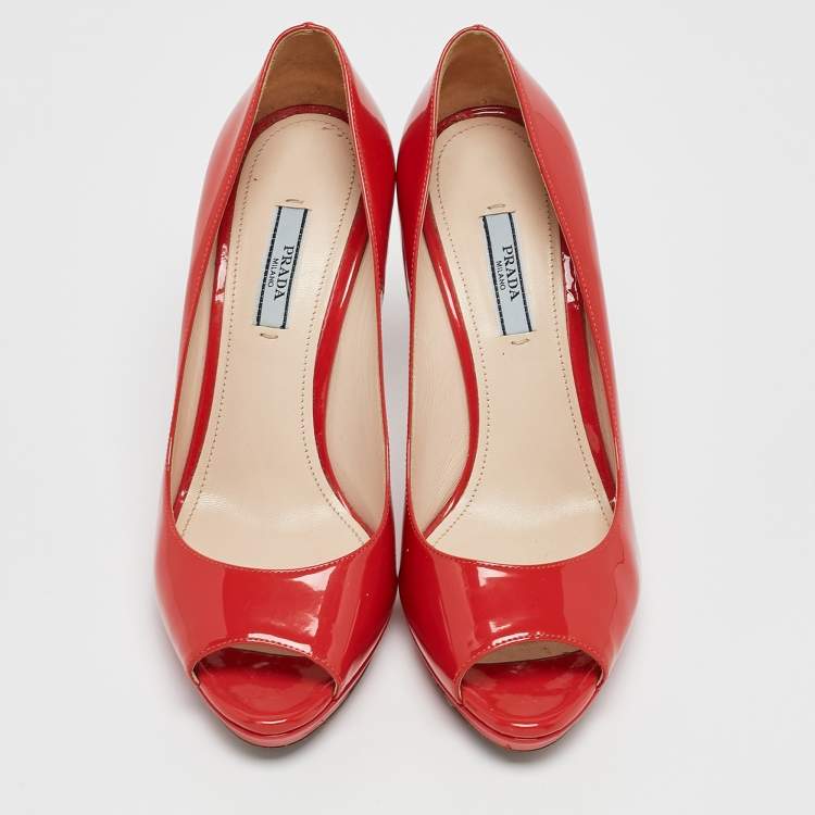 Pre Owned Prada Coral Pink Patent Leather Peep Toe Pumps Size 38