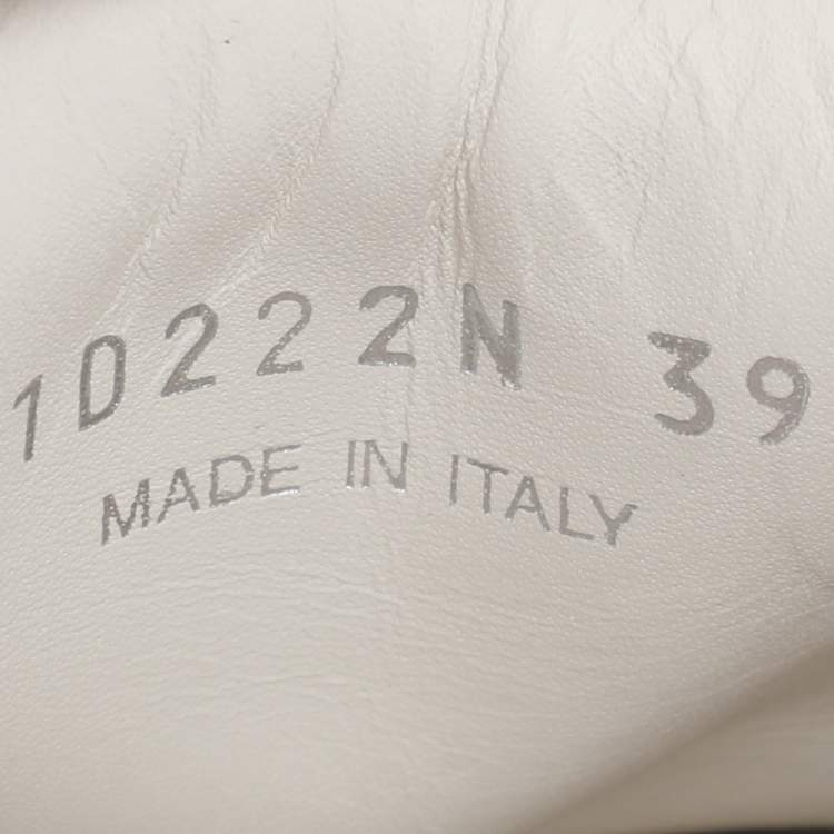 Pre Owned Prada Off White Suede Logo Loafers Size 39