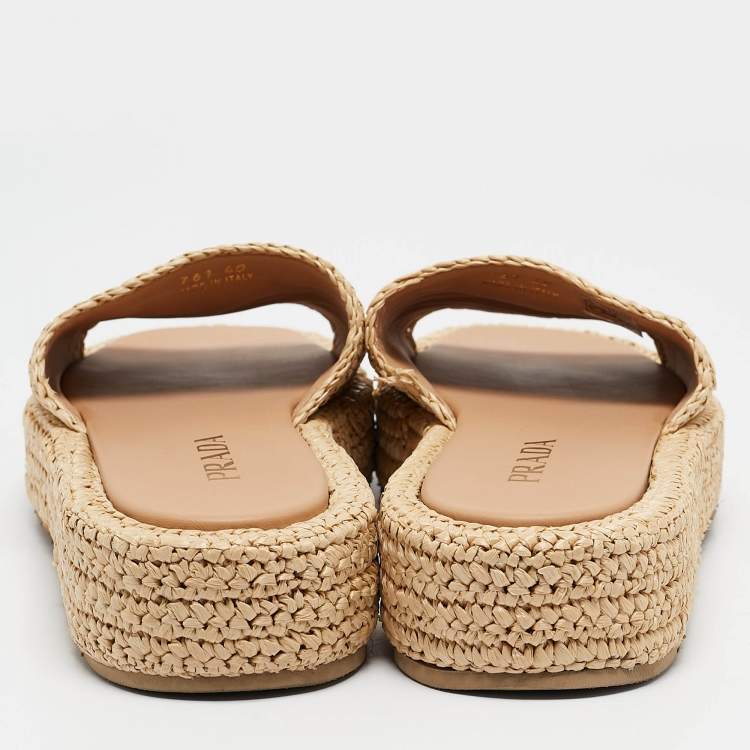 Pre Owned Prada Beige Raffia Triangle Logo Plaque Platform Slide Sandals Size 40