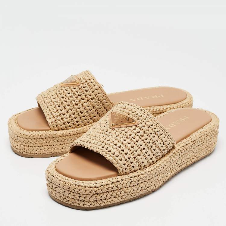 Pre Owned Prada Beige Raffia Triangle Logo Plaque Platform Slide Sandals Size 40