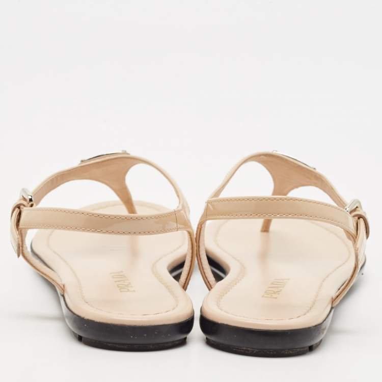 Pre Owned Prada Beige Patent Leather Triangle Logo Thong Flat Sandals Size 37