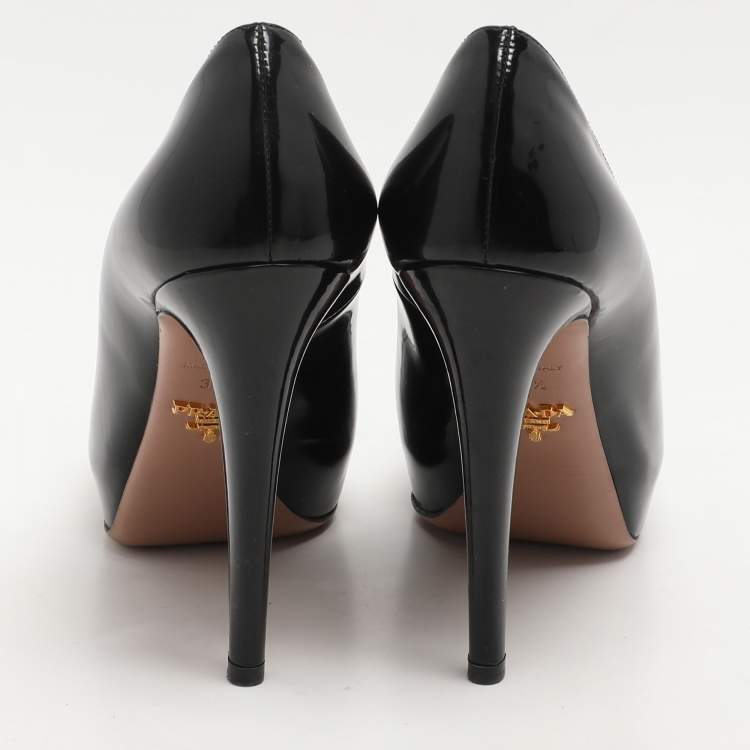 Pre Owned Prada Black Patent Leather Platform Pumps Size 37.5