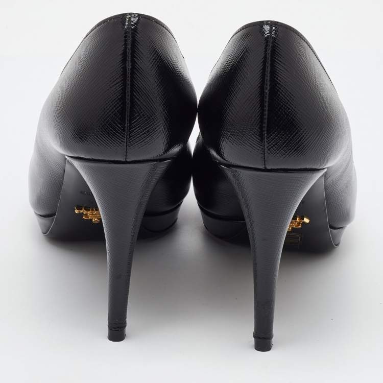 Pre Owned Prada Black Saffiano Patent Leather Platform Pumps Size 40.5