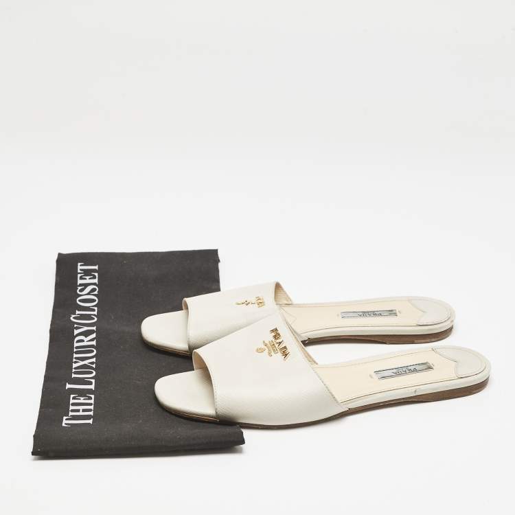Pre Owned Prada Grey Saffiano Leather Flat Slides Size 39.5
