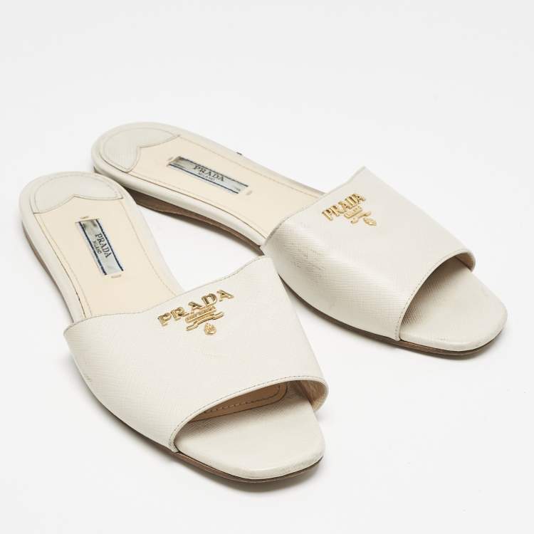 Pre Owned Prada Grey Saffiano Leather Flat Slides Size 39.5