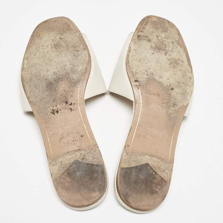 Pre Owned Prada Grey Saffiano Leather Flat Slides Size 39.5