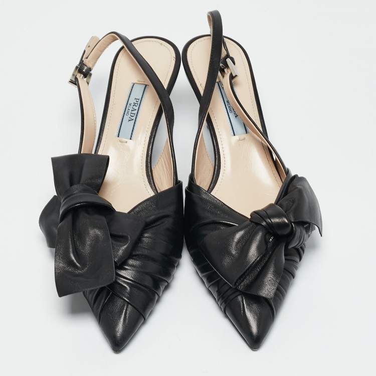 Pre Owned Prada Black Pleated Leather Slingback Pumps Size 35.5