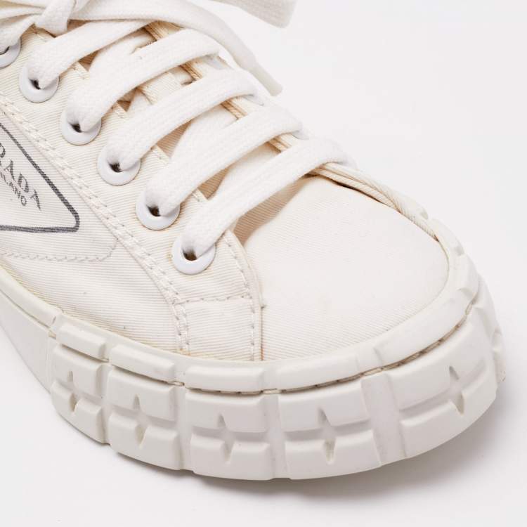 Pre Owned Prada White Re-Nylon Double Wheel Low Top Sneakers Size 37