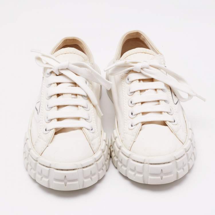 Pre Owned Prada White Re-Nylon Double Wheel Low Top Sneakers Size 37