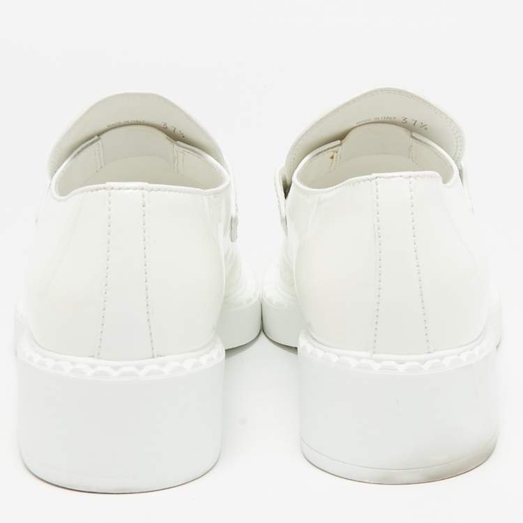 Pre Owned Prada White Patent Leather Slip On Loafers Size 37.5