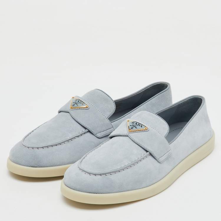مملوكة مسبقًا Prada Light Blue Suede Slip On Loafers Size 38.5
