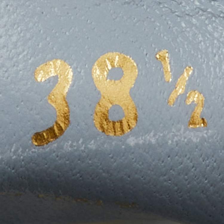 مملوكة مسبقًا Prada Light Blue Suede Slip On Loafers Size 38.5
