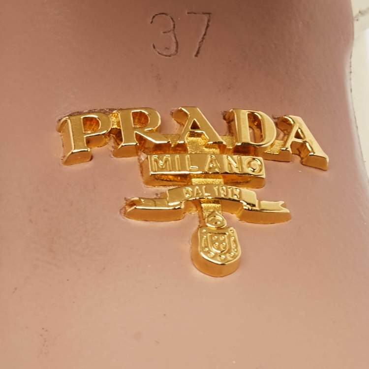 Pre Owned Prada White/Blue Patent Leather Bow T-strap Sandals Size 37