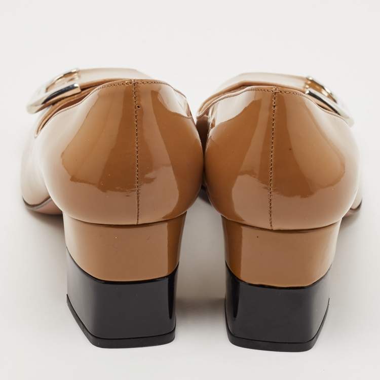 Pre Owned Prada Black/Beige Patent Leather Buckle Block Heel Pumps Size 38.5