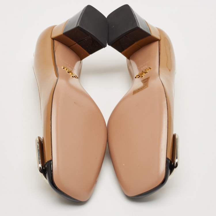Pre Owned Prada Black/Beige Patent Leather Buckle Block Heel Pumps Size 38.5