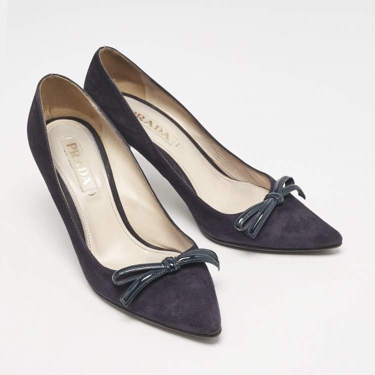 Pre Owned Prada Navy Blue Patent Leather and Suede Bow Pointed Toe Pumps Size 37.5