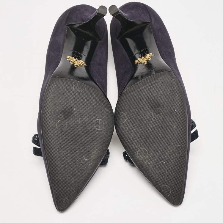 Pre Owned Prada Navy Blue Patent Leather and Suede Bow Pointed Toe Pumps Size 37.5