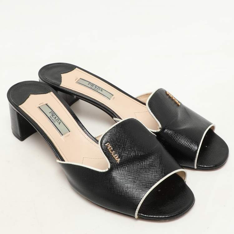 Pre Owned Prada Black Patent Leather Slide Sandals Size 36.5
