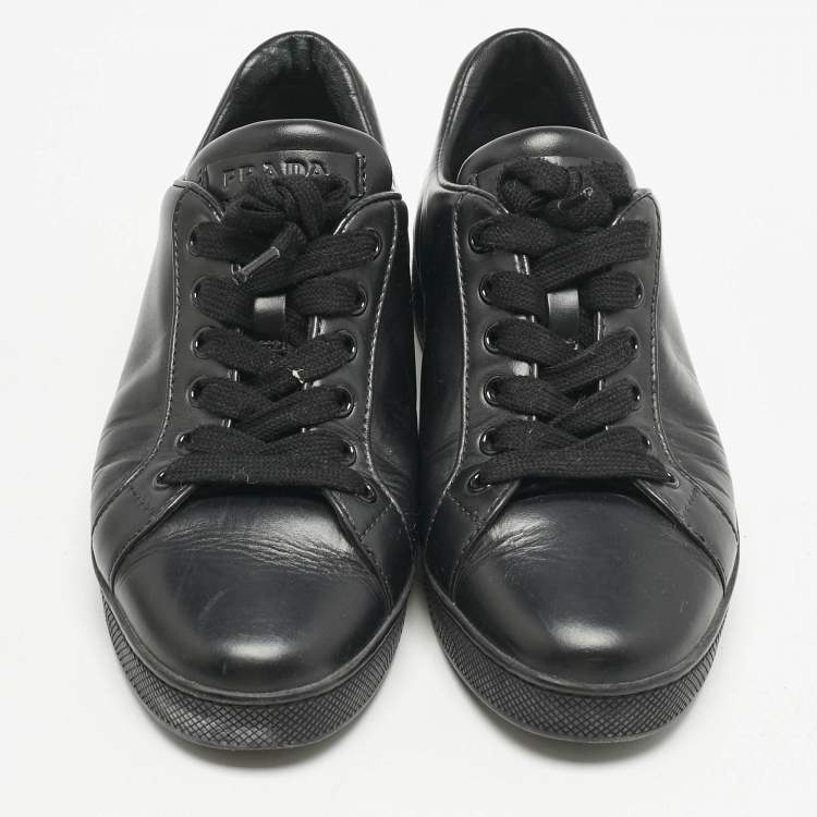 Pre Owned Prada Black Leather Lace Up Low Top Sneakers Size 37