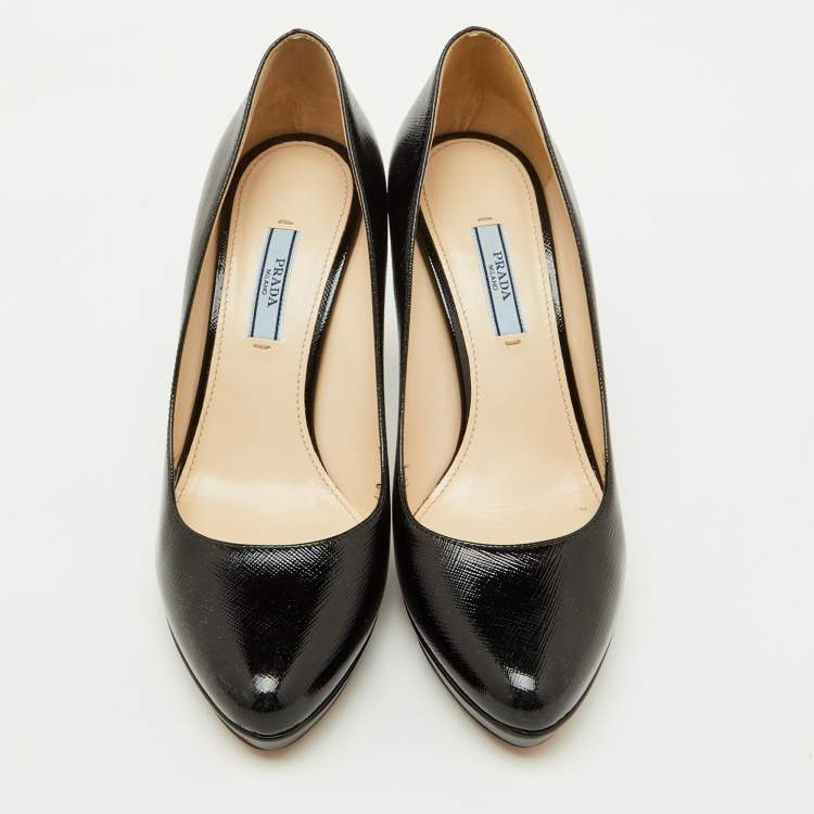 Pre Owned Prada Black Saffiano Patent Leather Round Toe Pumps Size 39